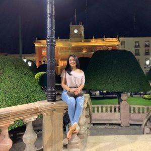 Meet your Posher, Erika